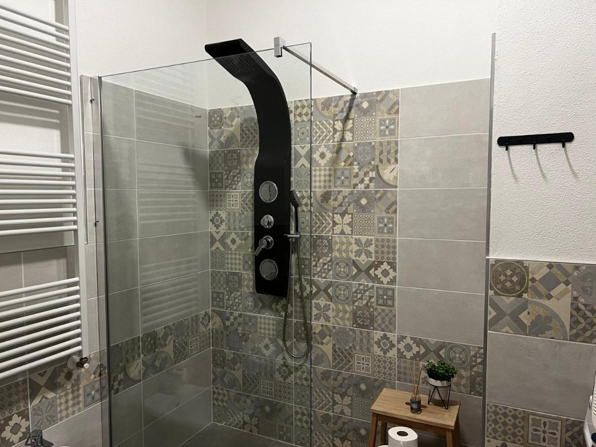 Ca' Dei Cigni Apartment Rovereto  Luaran gambar